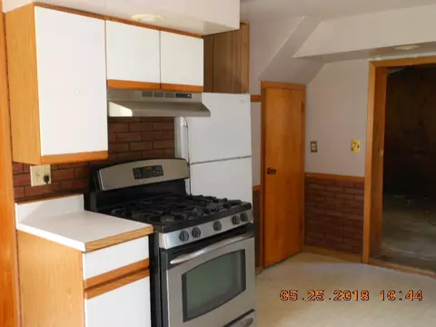 429 W 6th St, Pecatonica, IL 61063 photo 11