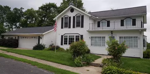 304 Jefferson, Ridott, IL 61067 photo 1