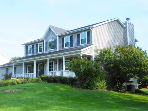 501 Don Dr, Pecatonica, IL 61063 photo 1