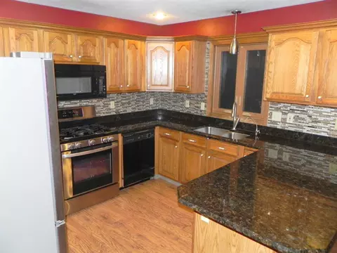 501 Don Dr, Pecatonica, IL 61063 photo 9
