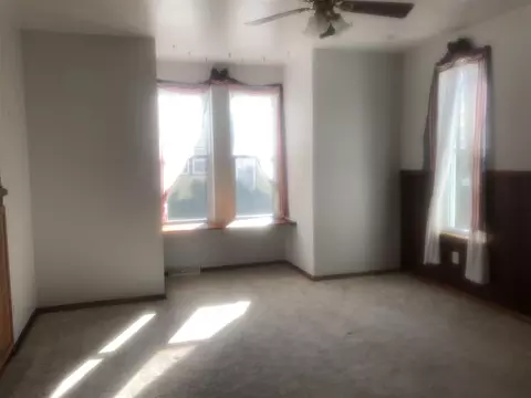 428 W 6th St, Pecatonica, IL 61063 photo 4