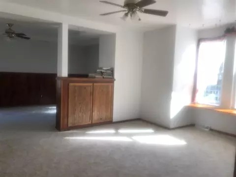 428 W 6th St, Pecatonica, IL 61063 photo 5