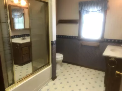 428 W 6th St, Pecatonica, IL 61063 photo 16