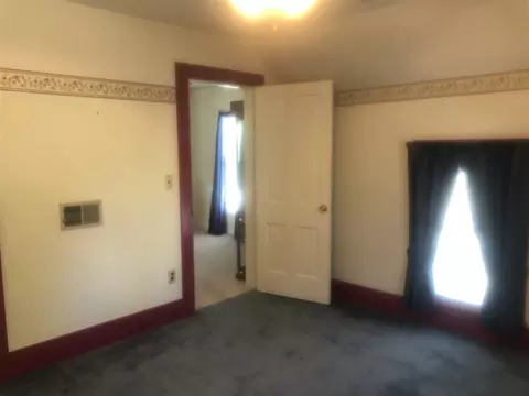 428 W 6th St, Pecatonica, IL 61063 photo 14