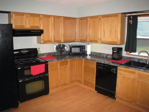 11062 2nd St, Roscoe, IL 61073 photo 11