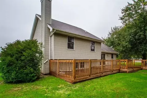320 S Echo Dr, Rockton, IL 61072 photo 3