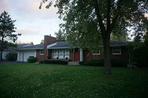 10835 2nd St, Roscoe, IL 61073 photo 1