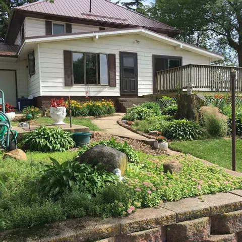 14782 Lovers Spring Dr, Lanark, IL 61046 photo 1