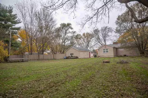754 S Hill Rd, Beloit, WI 53511 photo 5