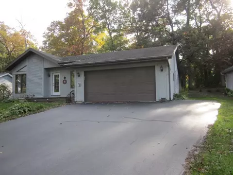1987 Baintree, Lake Summerset, IL 61019 photo 1