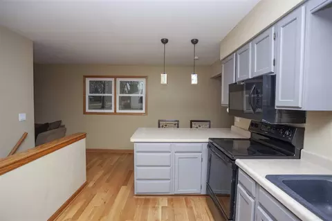 1470 Dixie Dr, Rockford, IL 61108 photo 6