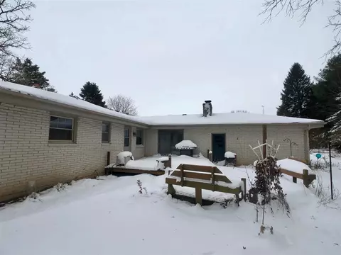 6064 E Bradley Rd, Byron, IL 61010 photo 8