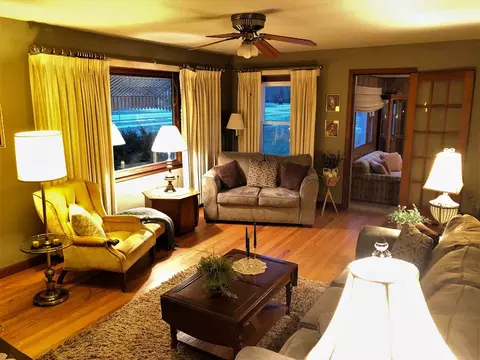 11270 Main St, Roscoe, IL 61073 photo 2