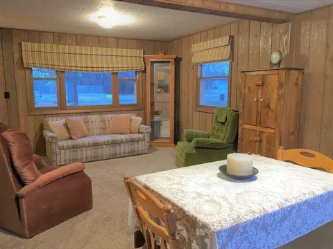 11270 Main St, Roscoe, IL 61073 photo 9