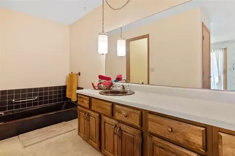 7758 Northgate Rd, Roscoe, IL 61073 photo 11