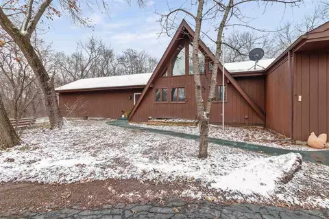 7758 Northgate Rd, Roscoe, IL 61073 photo 2