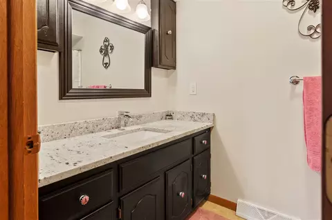 7758 Northgate Rd, Roscoe, IL 61073 photo 14