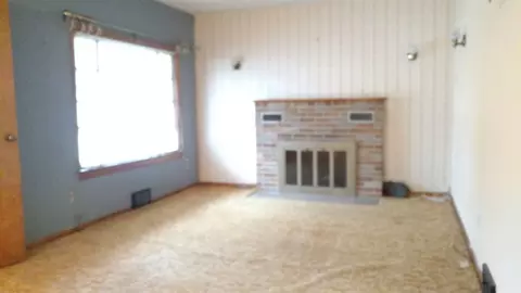 335 Springfield, South Beloit, IL 61080 photo 6