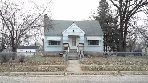 335 Springfield, South Beloit, IL 61080 photo 1