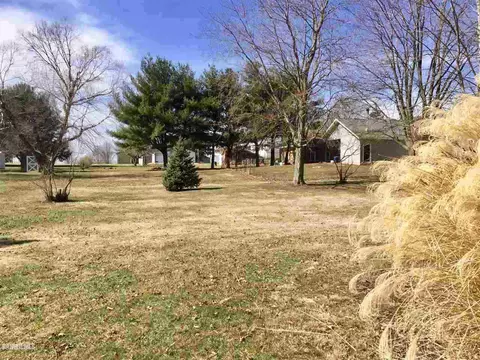 304 E Lanark Ave, Lanark, IL 61046 photo 5