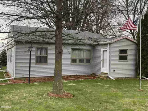 25 E Walnut, Cedarville, IL 61013 photo 21