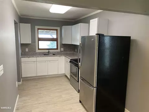 25 E Walnut, Cedarville, IL 61013 photo 9