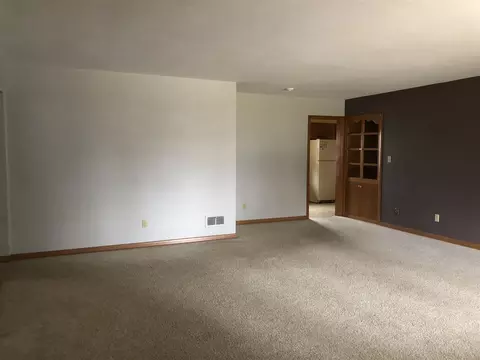 1128 N Jackson St, Pecatonica, IL 61063 photo 7