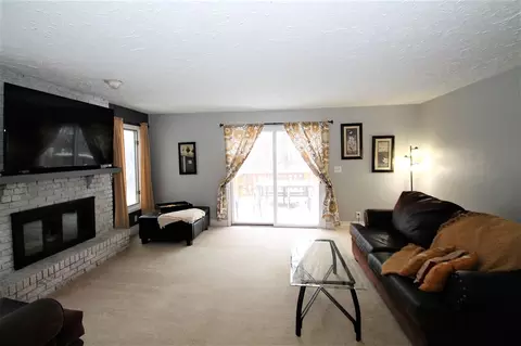 10343 William Trl, Roscoe, IL 61073 photo 12