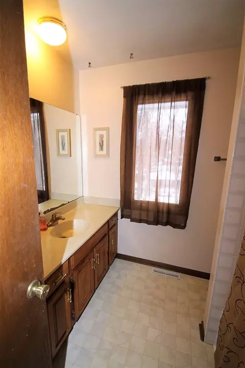 10343 William Trl, Roscoe, IL 61073 photo 17