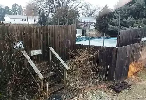 212 E Davis St, Dakota, IL 61018 photo 6