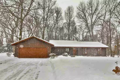 15651 E Oak Tree Dr, Davis Junction, IL 61020 photo 1