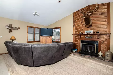 1992 Baintree Rd, Lake Summerset, IL 61019 photo 5