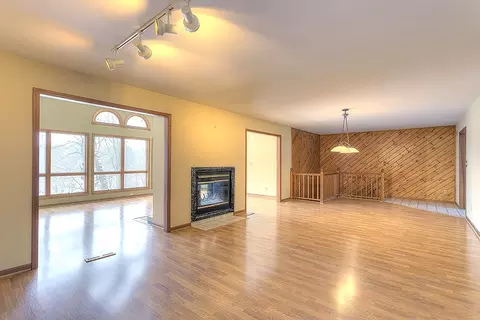 11911 Warblers Way, Roscoe, IL 61073 photo 6
