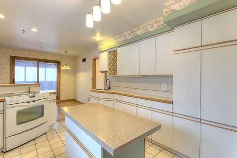 11911 Warblers Way, Roscoe, IL 61073 photo 8