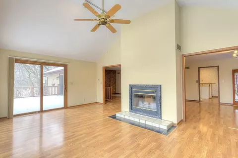 11911 Warblers Way, Roscoe, IL 61073 photo 5