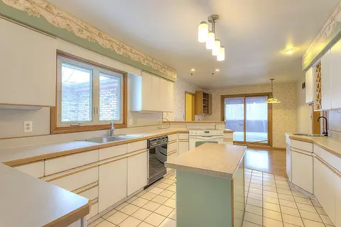 11911 Warblers Way, Roscoe, IL 61073 photo 7