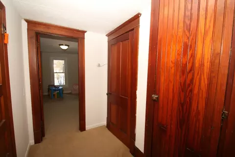 145 N 4th St, Capron, IL 61012 photo 20