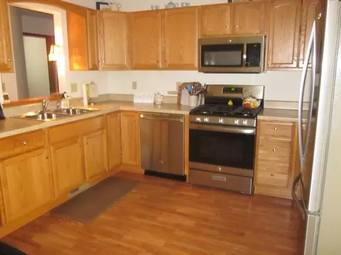 1340 Dresden, Lake Summerset, IL 61019 photo 3