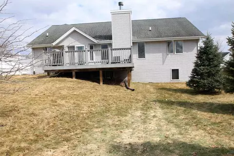 1056 Old Hunter Run, Byron, IL 61010 photo 22