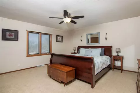 7726 Windspoint Rd, Roscoe, IL 61073 photo 14