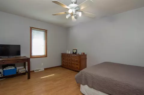 7726 Windspoint Rd, Roscoe, IL 61073 photo 17