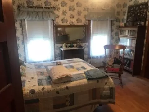 105 W Allen St, Holcomb, IL 61043 photo 10
