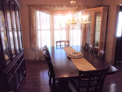 12294 Whispering Winds Dr, Roscoe, IL 61073 photo 9