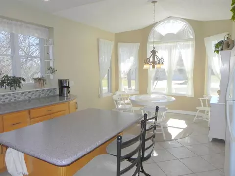 2268 Drexel Rd, Lake Summerset, IL 61019 photo 11