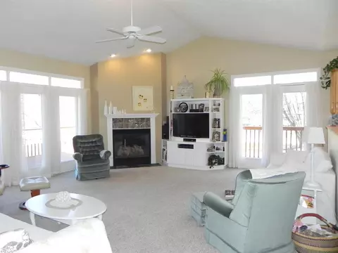 2268 Drexel Rd, Lake Summerset, IL 61019 photo 8