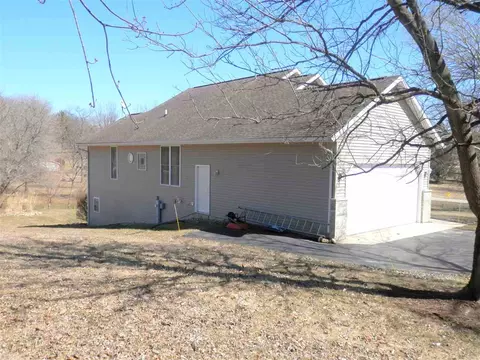 2268 Drexel Rd, Lake Summerset, IL 61019 photo 6