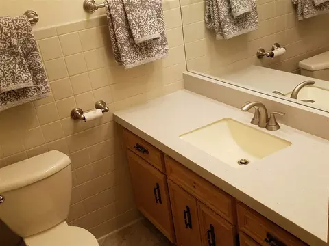 792 E Lightsville Rd, Leaf River, IL 61047 photo 17