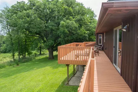 792 E Lightsville Rd, Leaf River, IL 61047 photo 22
