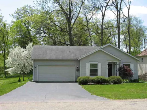 2220 Gainsboro Rd, Lake Summerset, IL 61019 photo 1