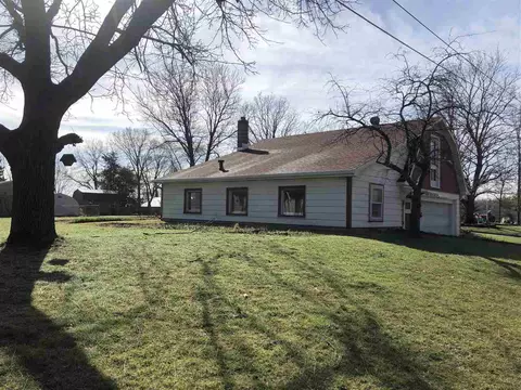 540 W 7th St, Pecatonica, IL 61063 photo 19